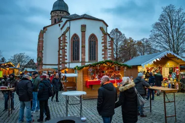 Christkindelmarkt Kandel, Marktplatz (© CC BY Pfalz.Touristik e.V.,Heimatlichter GmbH)