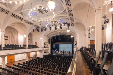 Landau Jugendstil-Festhalle, großer Saal